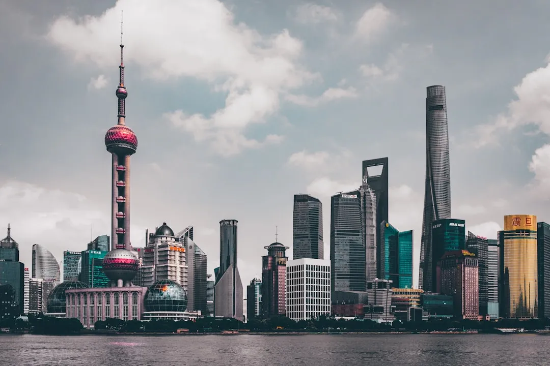 长三角智能硬件升级趋势：智能控制系统解决方案技术解析